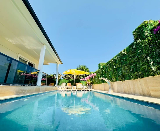 Kemer Arslanbucak'ta Yeşillikler İçerisinde, Özel Havuzlu, Lüks Villa - 1