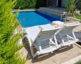 Antalya Kemer'de Denize Yakın Konumda, Özel Havuzlu, Şık Villa - 3