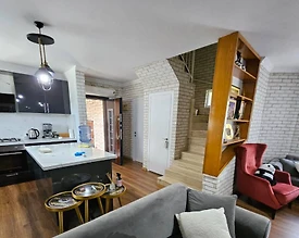 Kuşadası Soğucak'ta Merkezi Konumda, Özel Havuzlu, Lüks Villa - 2