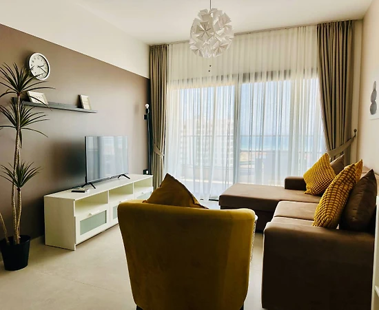 Kıbrıs İskele'de Muhteşem Tesis'te, Ortak Havuzlu, 1+1 Kiralık Daire - 1