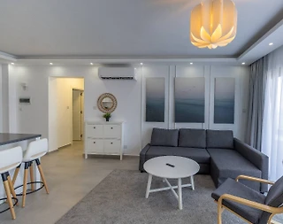 Kıbrıs Girne'de Tesis İçerisinde, Ortak Havuzlu, Lüks Daire - 4