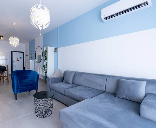 Kıbrıs İskele'de Çekirdek Ailelere Uygun, Tesis İçerisinde, 2+1 Daire - 1