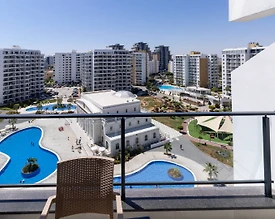 Kıbrıs İskele'de Şehir Manzaralı, Ortak Havuzlu, Tatil Dairesi - 3