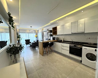 Kıbrıs İskele’de Kısmi Deniz Manzaralı, Tesis İçerisinde, Kiralık Daire - 1