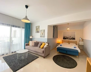 Kıbrıs İskele’de Tesis İçerisinde, Ortak Havuzlu, Modern Stüdyo Daire - 1