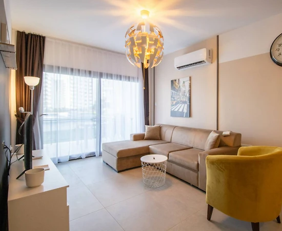 Kıbrıs İskele’de Tesis İçerisinde, Havuz Manzaralı, 1+1 Daire - 1