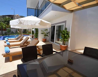 Kaş Kalkan'da Modern Tasarımlı, Özel Havuzlu, Balayı Villası  - 4