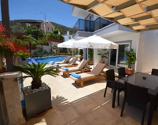 Kaş Kalkan'da Modern Tasarımlı, Özel Havuzlu, Balayı Villası - 5