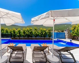 Kaş Sarıbelen'de Sakin Konumda, Özel Havuzlu, Kiralık Villa - 3