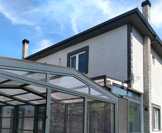 Sapanca Kırkpınar'da Merkeze Yakın, Özel Havuzlu, Modern Villa - 1