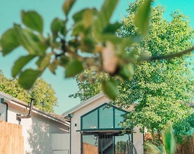 Sapanca Kırkpınar'da Merkezi Konumda, Isıtmalı Havuzlu, Lüks Bungalov - 2