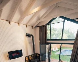 Sapanca Kırkpınar'da Merkezi Konumda, Isıtmalı Havuzlu, Lüks Bungalov - 3