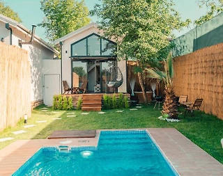 Sapanca Kırkpınar'da Merkezi Konumda, Isıtmalı Havuzlu, Lüks Bungalov - 1