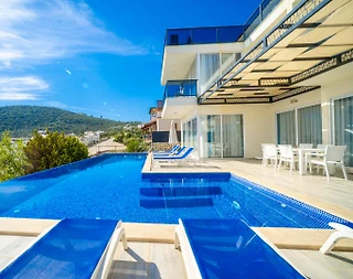 Kaş Kalkan'da Denize Yakın Mesafede, Özel Havuzlu, 5+1 Villa - 3