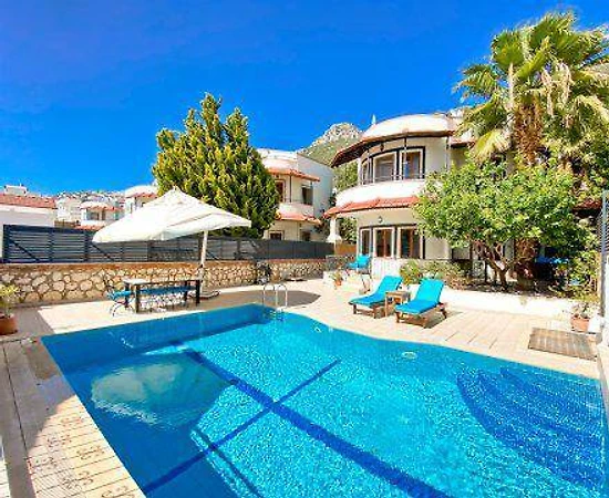 Kaş Kalkan'da Panoramik Deniz Manzaralı, Özel Havuzlu Kiralık Villa - 1