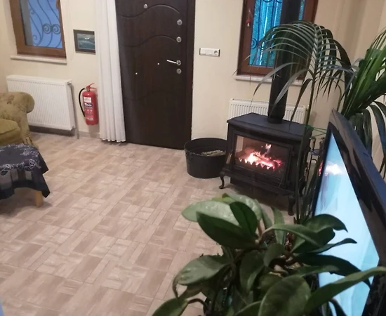 Kocaeli İzmit'te Sakin Konumda, Özel Havuzlu, Ferah Tatil Evi - 1