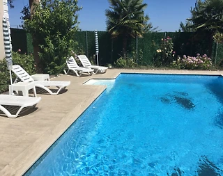 Kocaeli İzmit'te Sakin Konumda, Özel Havuzlu, Ferah Tatil Evi - 3