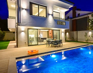 Fethiye Ölüdeniz'de Geniş Bahçeli, Özel Havuzlu, Konforlu Villa - 5