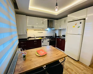 Konyaaltı Gürsu'da Plaja Yakın, Havuz Manzaralı, Kiralık Suit - 3