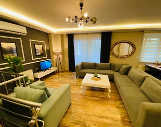 Konyaaltı Gürsu'da Plaja Yakın, Havuz Manzaralı, Kiralık Suit - 4