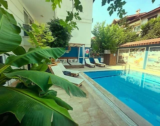 Konyaaltı Gürsu'da Plaja Yakın, Şehir Manzaralı, 1+1 Kiralık Suit - 3