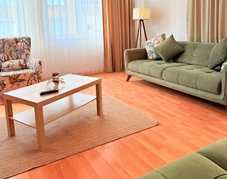 Antalya Konyaaltı'nda Sahile Yakın, Çekirdek Ailelere Uygun, Kiralık Suit - 1