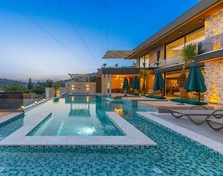 Kalkan Kördere'de Kalabalık Ailelere Uygun, Özel Havuzlu, Lüks Villa - 1