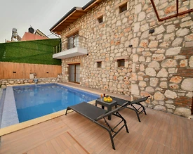 Muğla Seydikemer'de Sakin Konumda, Özel Havuzlu, Kiralık Villa - 2