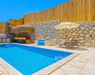 Kaş İslamlar'da Çekirdek Ailelere Uygun, Özel Havuzlu, Modern Villa - 4