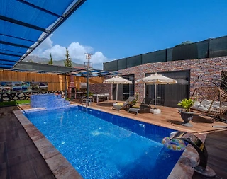 Kaş Çavdır'da Balayı Çiftleri İçin Uygun, Özel Havuzlu, Modern Villa - 1