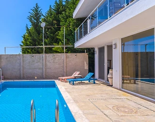 Kaş İslamlar'da Muhteşem Manzaralı, Özel Havuzlu, Konforlu Villa - 5