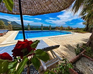 Kaş İslamlar'da Muhteşem Manzaralı, Özel Havuzlu, Jakuzili Villa - 5