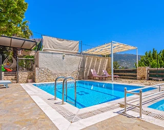 Kaş İslamlar'da Muhteşem Manzaralı, Özel Havuzlu, Jakuzili Villa - 3