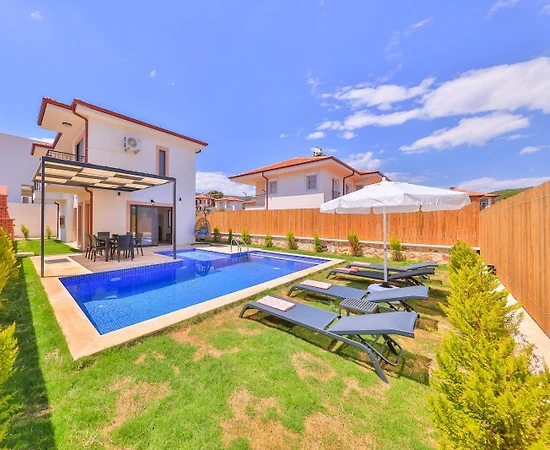 Kaş Andifli'de Muhteşem Doğa İçerisinde, Özel Havuzlu, Kiralık Villa - 1
