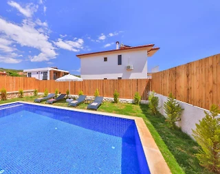 Kaş Andifli'de Muhteşem Doğa İçerisinde, Özel Havuzlu, Şık Villa - 3