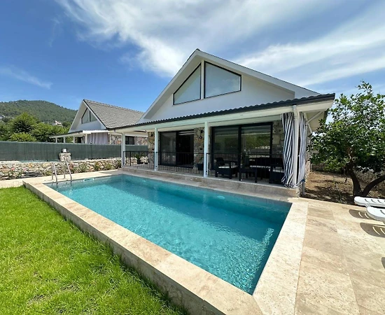 Köyceğiz Çandır'da Doğa İçerisinde, Özel Havuzlu, Modern Villa - 1