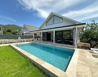 Köyceğiz Çandır'da Doğa İçerisinde, Özel Havuzlu, Modern Villa - 1