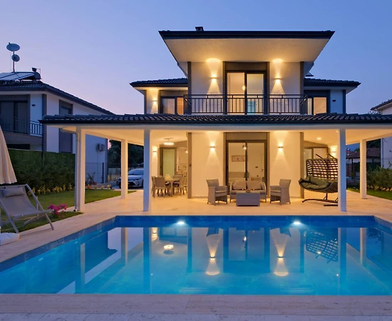 Muğla Köyceğiz'de Sessiz Konumda, Özel Havuzlu, Lüks Villa - 1