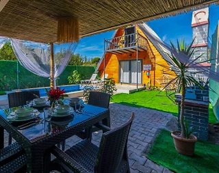 Kumluca Adrasan'da Geniş Bahçeli, Isıtmalı Havuzlu, Balayı Bungalovu - 3
