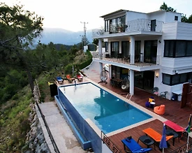 Antalya Kumluca'da Gürültüden Uzak, Özel Havuzlu, Kiralık Villa - 3