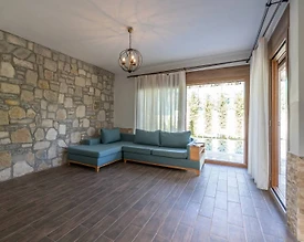 Kuşadası Caferli'de Muhteşem Doğada, Özel Havuzlu, Bahçeli, 3+1 Villa - 3