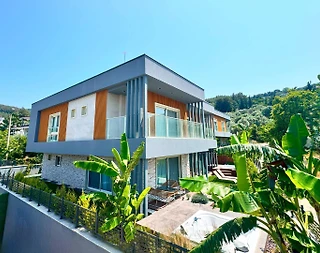 Kuşadası Davutlar'da Çekirdek Ailelere Uygun, Jakuzili, 3+1 Villa - 1