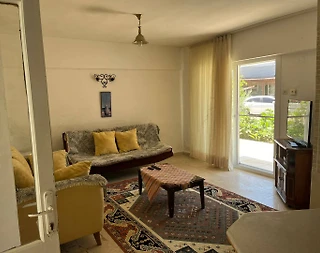 Kuşadası Güzelçamlı'da Denize Sıfır, 5 Kişilik, Konforlu Villa  - 3