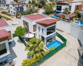 Aydın Kuşadası'nda Kadınlar Denizine Yakın, Özel Havuzlu, Lüks Villa - 5