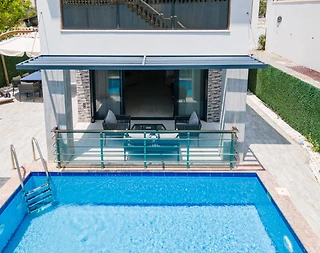 Aydın Kuşadası'nda Kadınlar Denizine Yakın, Özel Havuzlu, Lüks Villa - 3