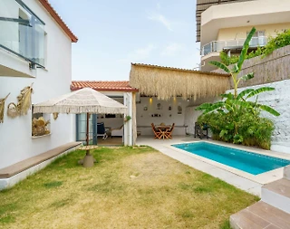 Kuşadası Kirazlı'da Huzurun Kucağında, Özel Havuzlu, Lüks Taş Villa - 5