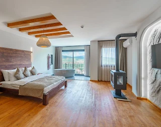 Kuşadası Kirazlı'da Muhteşem Doğada, Ortak Havuzlu, Şömineli Suite Oda - 3