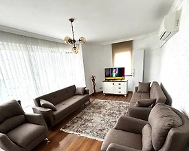 Kuşadası Soğucak'ta Merkezi Konumda, Özel Havuzlu, Lüks Villa - 3