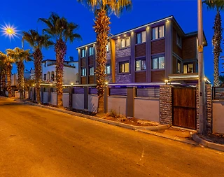 Serik Kadriye'de Merkezi Konumda, Özel Havuzlu, Kiralık Villa - 3