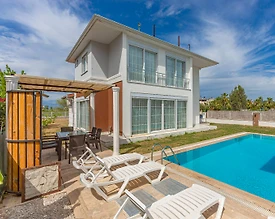 Serik Kadriye'de Sakin Konumda, Özel Havuzlu, Modern Villa - 2